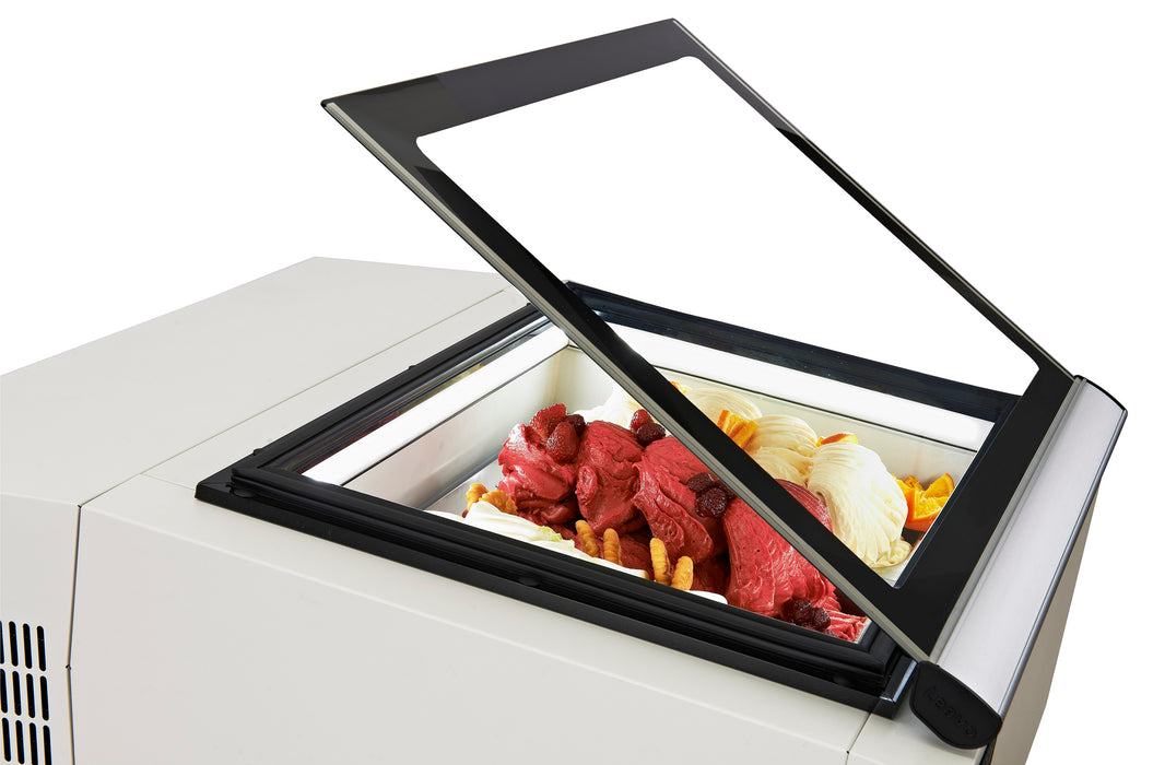 CombiSteel Tischmodell Speiseisvitrine Weiß Öffnet Auf Der Bedienung Seite