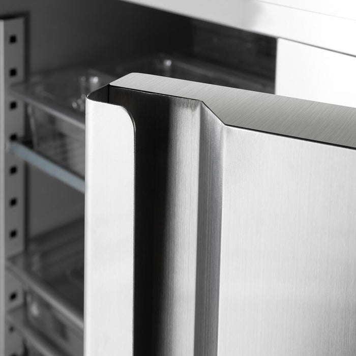 STALGAST Starline Doppeltür-Kühlschrank mit Rädern, GN 2/1, 1480x830x2010 mm (BxTxH) - ELB Gastro